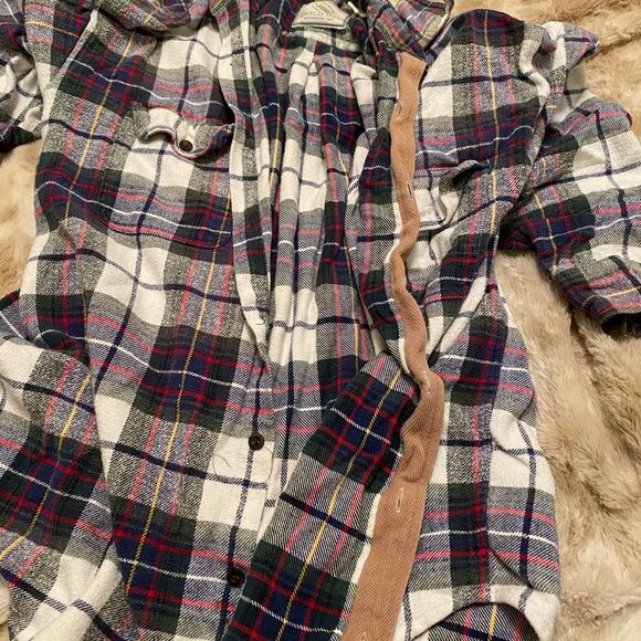 AE Flannel - Picture 2 of 4